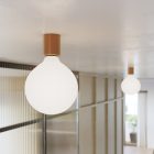 Creative Cables fali lámpa Fém falilámpa porcelán hatású gömb alakú izzóval