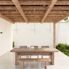 Creative Cables lámpatest E-Snake Modulair hordozható kültéri lámpa IP65, 3 lámpával és lámpaernyőkkel PSE3EL02BISN06DDBIA